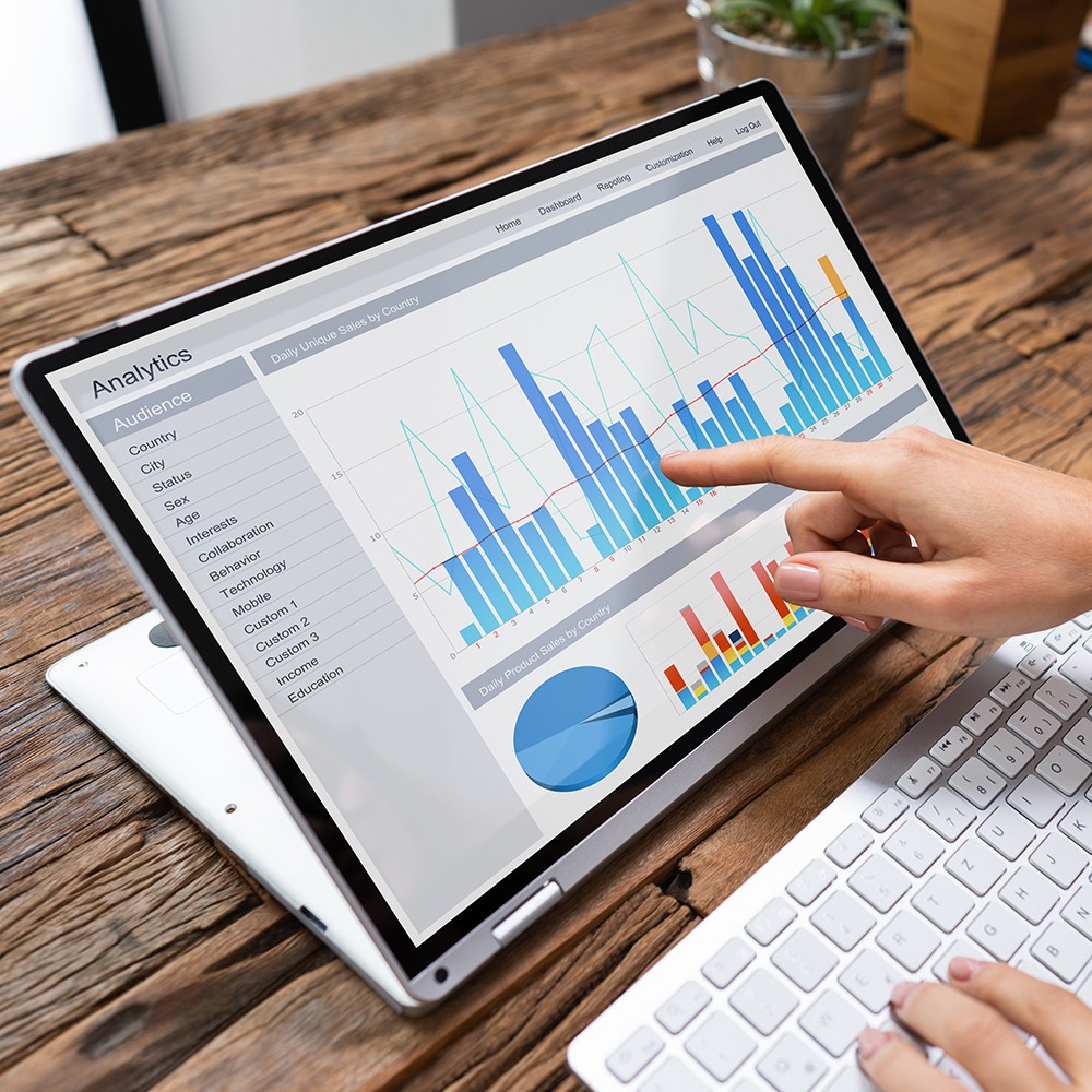 AUGMENTATION DE LA PERFORMANCE COMMERCIALE ET TABLEAU DE BORD COMMERCIAL